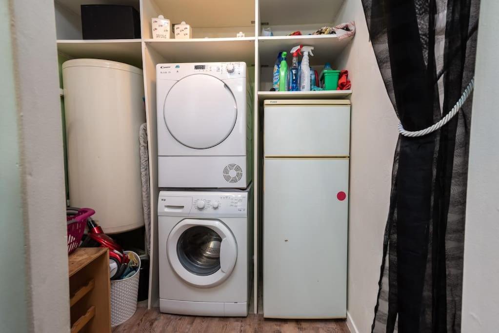 Appartement Duplex cosy et contemporain avec parking privé à Amiens Extérieur photo